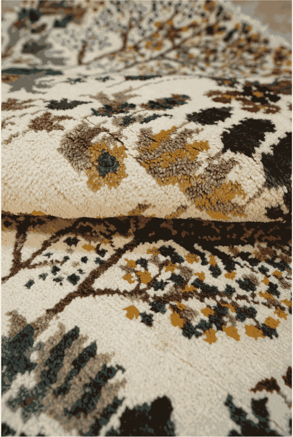 6 x 9 Jungle Design Hand-Knotted Carpet