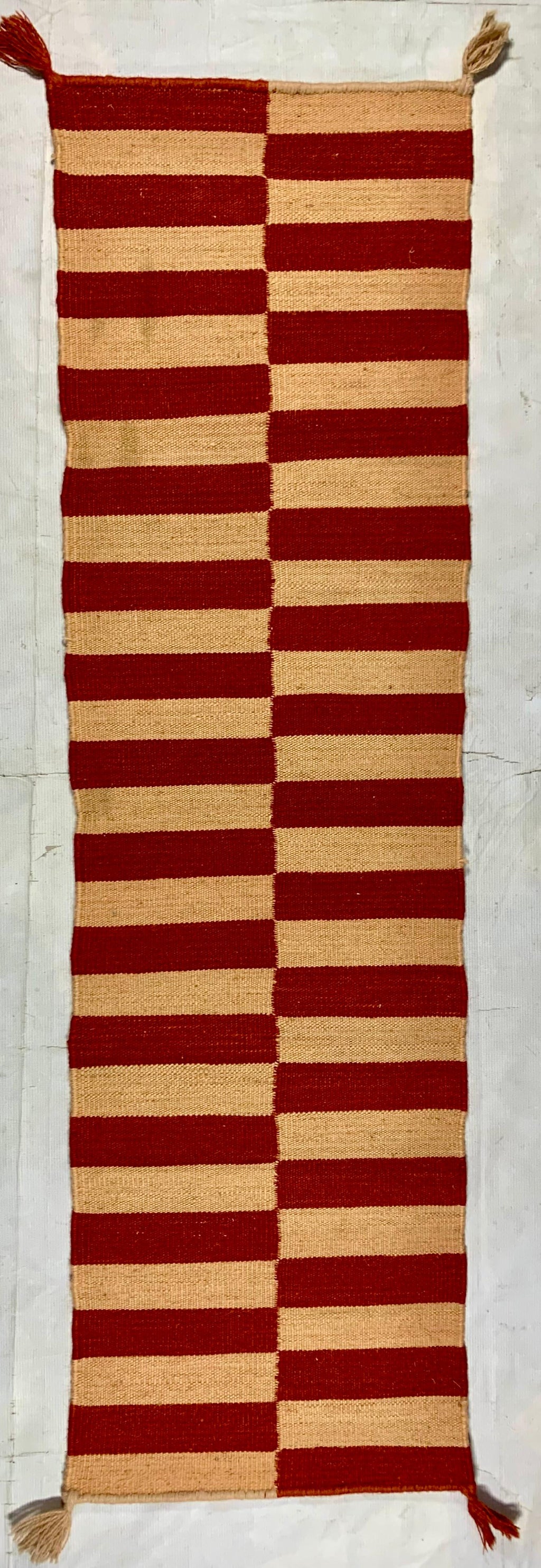 1.5x5 ft woolen Table Runner