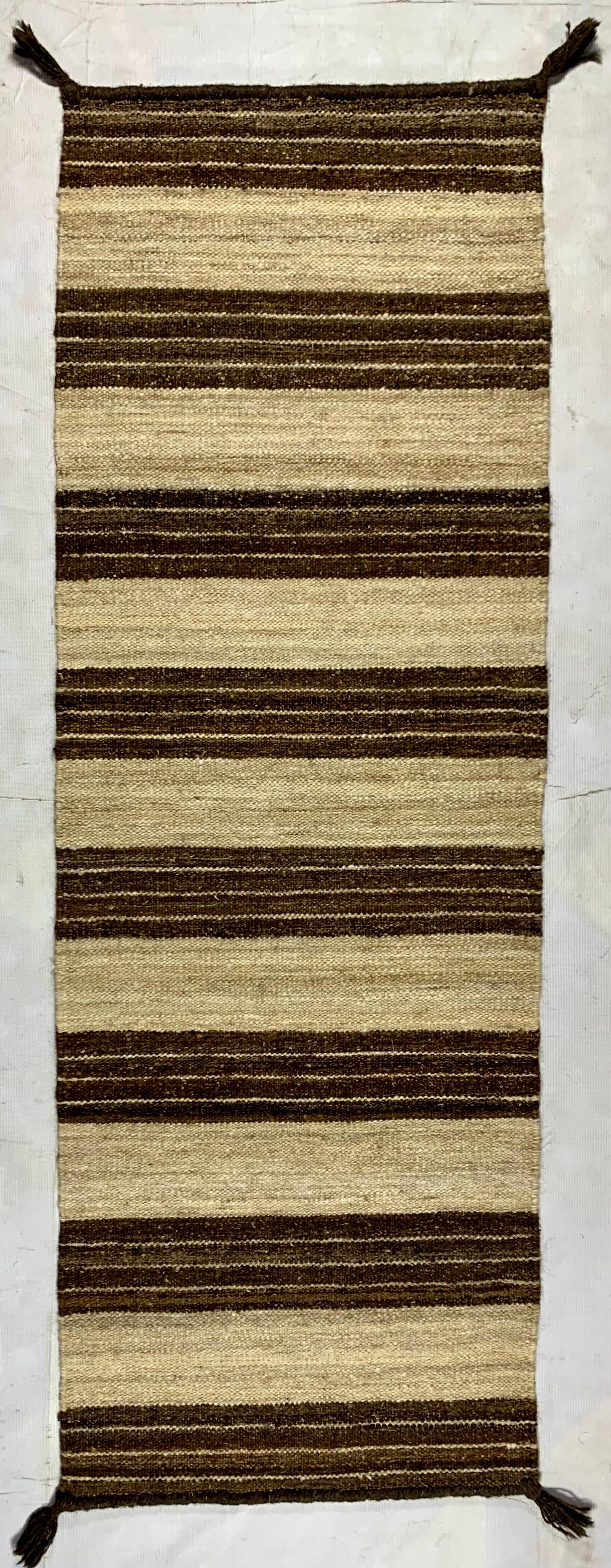 1.5x5 ft woolen Table Runner